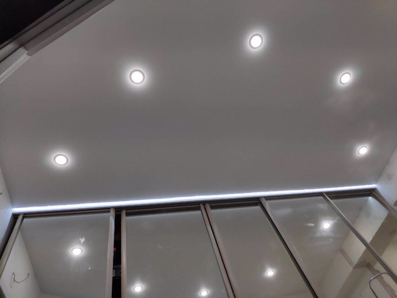 Натяжные потолки